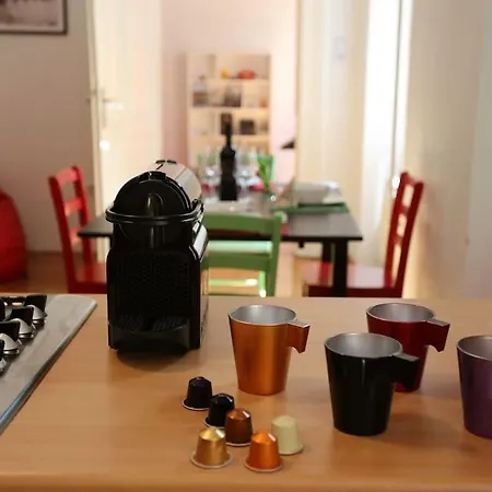 Quiet At Synagogue شقة *