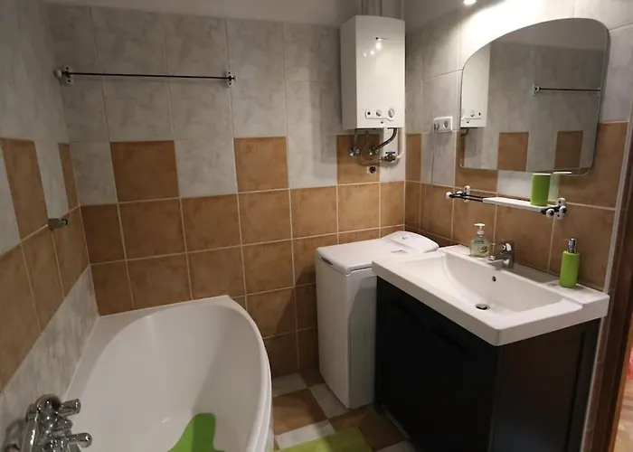 Quiet At Synagogue Apartament *