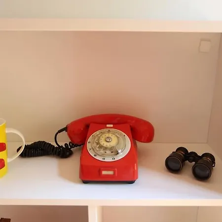 Quiet At Synagogue Boedapest